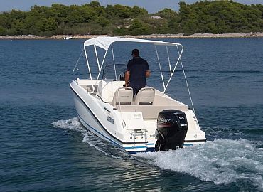 Boat rental charter Murter Commander 555