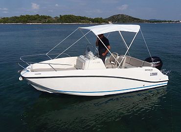 Boat rental Murter Commander 555