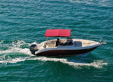 EOLO 650 day rental in Croatia 4