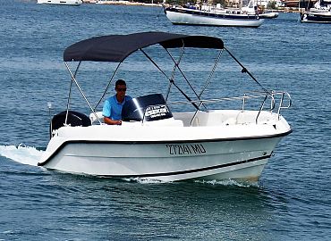 Luka open 530 rent a boat Murter 4
