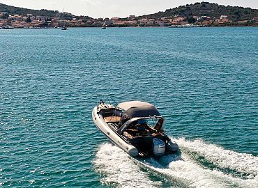 Shark 23 rental boat Murter Croatia 3